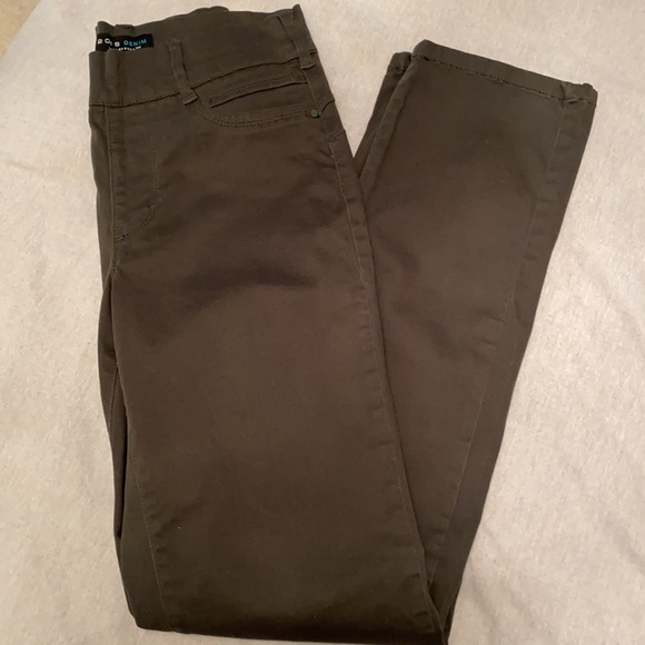 Parasuco Dark Green Pants - Picture 3 of 6